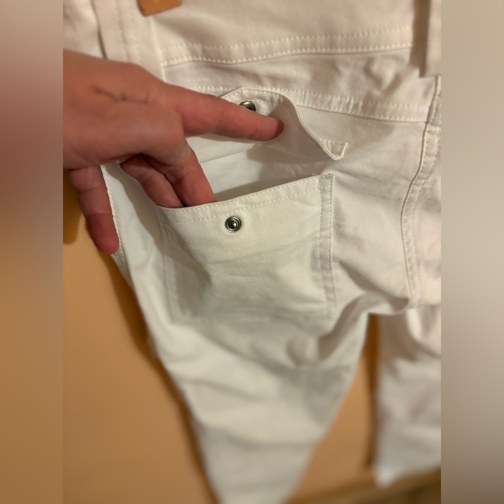 Anatomie Kate Skinny Cargo Pants in White - Picture 8 of 11